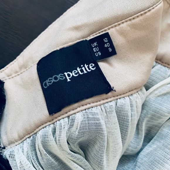 ASOS Petite Black & Cream Sheer Lace Open Back Halter Top Prom Dress | Size: 6/8 - Picture 10 of 11